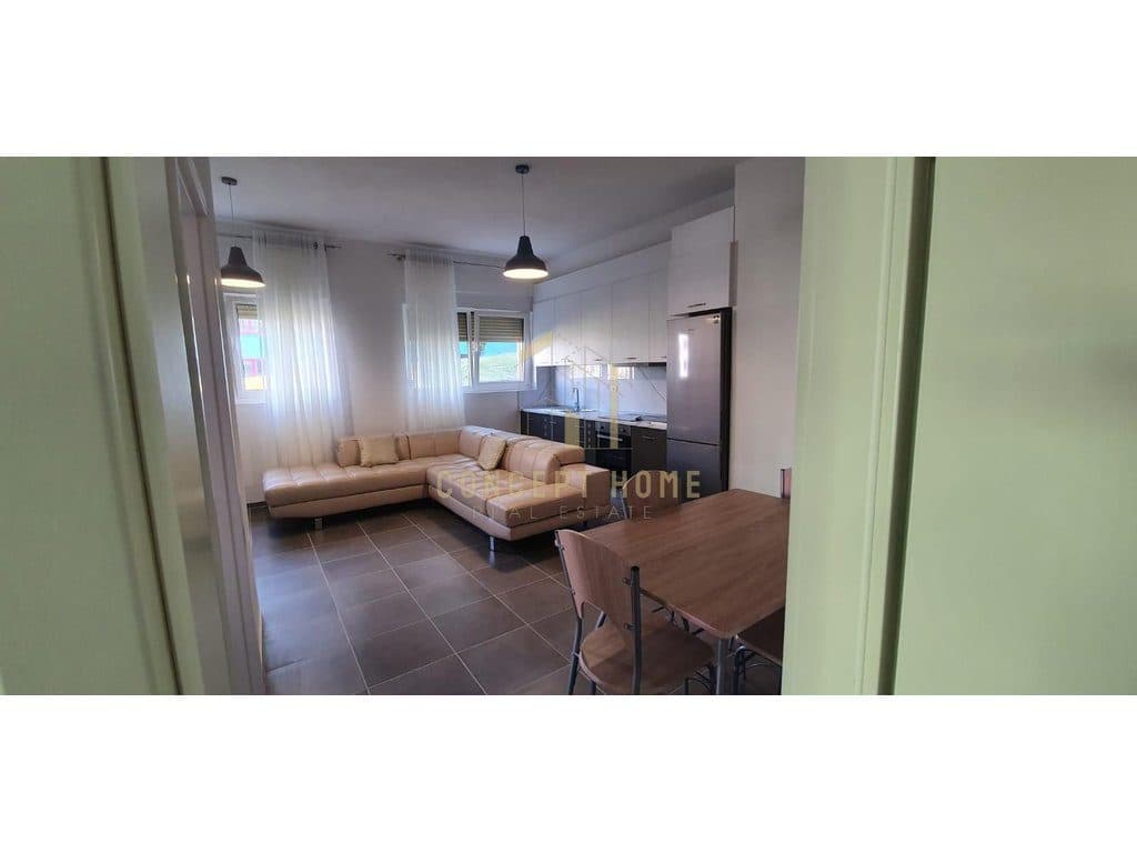 Jepet me qera apartament 2+1 Ne Ali Dem (Mangalemi)