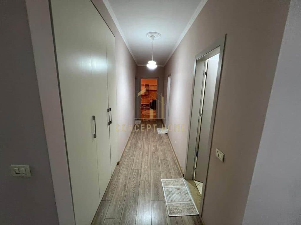 Apartament 2+1+2+post parkimi me qera ne Astir. 4