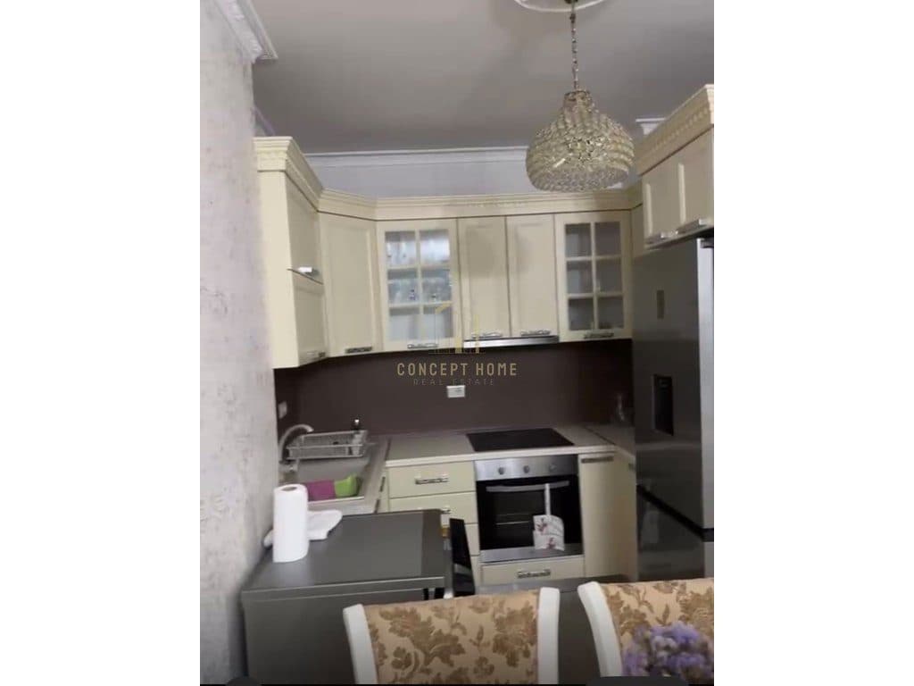 Jepet me qera Apartament 2+1 ne Astir 2