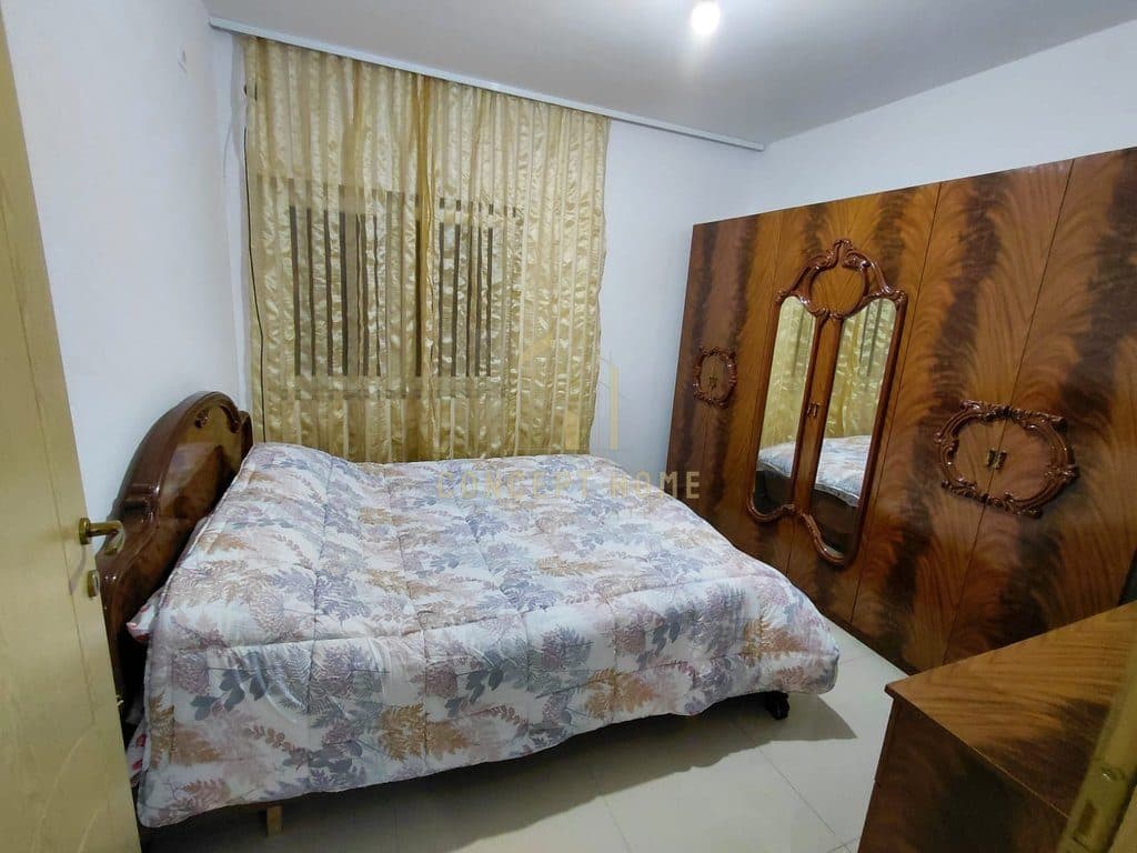 Jepet me qira Apartament 1+1 Tek Rruga “5 Maji” 4