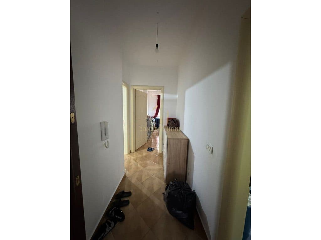 Shitet Apartament 1+1 ne Yzberisht