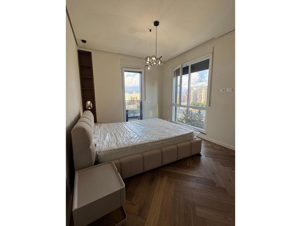 Jepet me qera apartament 2+1+Parkim ne Don Boko 2