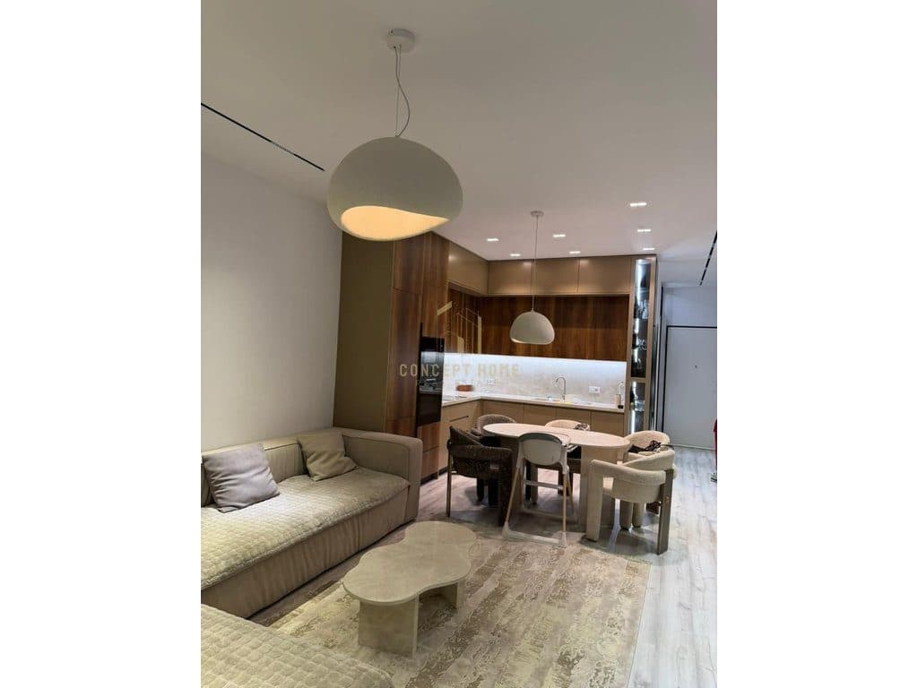Jepet me qera apartament 2+1+P ne 5 Maj 2