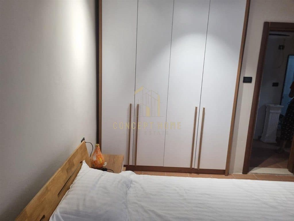 Jepet apartament me qera 1+1 ne Ali Dem 4