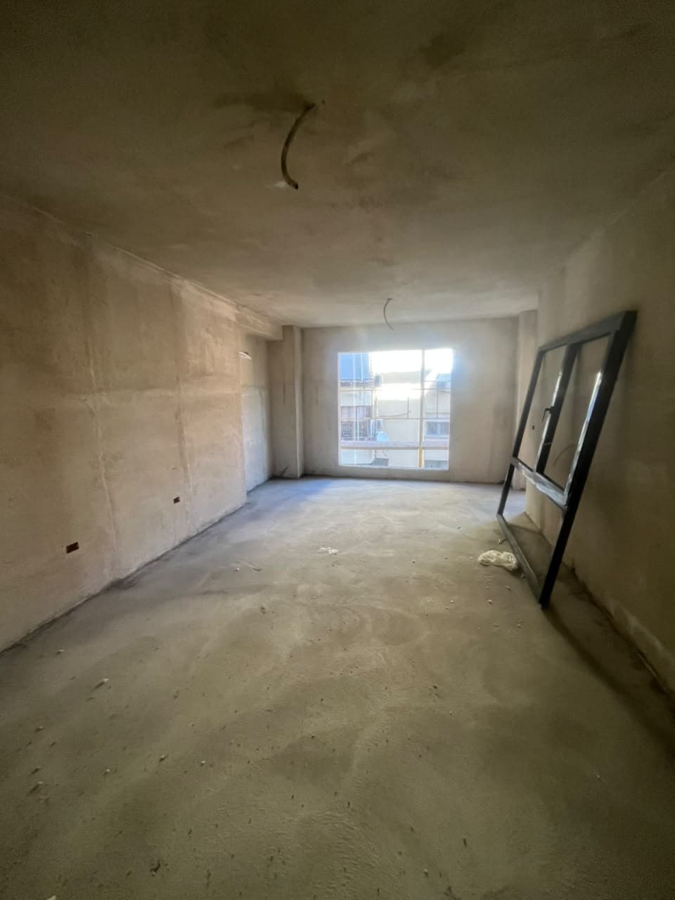 Shitet Apartament 2+1+2 ne Brryl 3