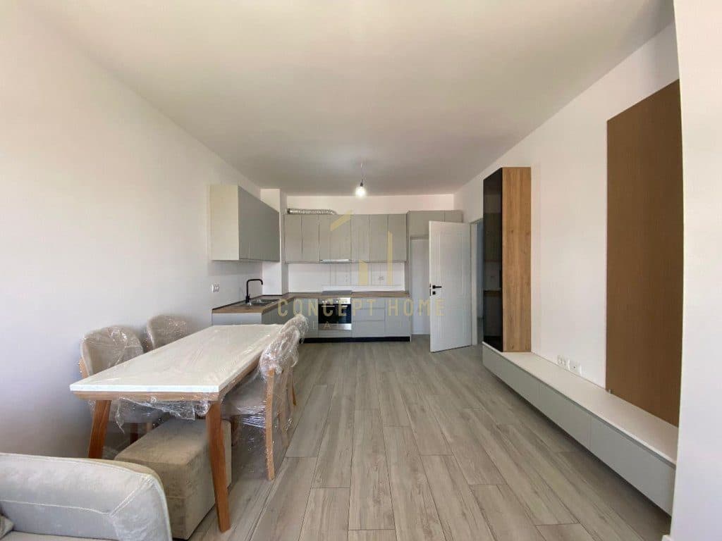 Jepet me qera Apartamenti 2+1 ne Paskuqan