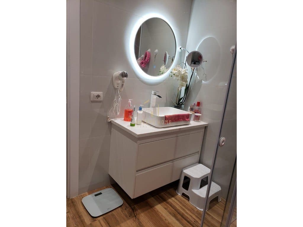 Shitet apartament 2+1+2 ne Astir "Oasis Residence" 3