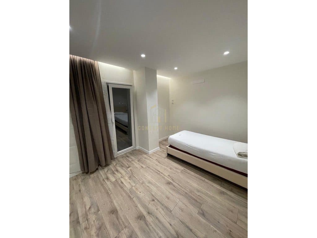 Apartament 2+1 me qera tek Univers City 3