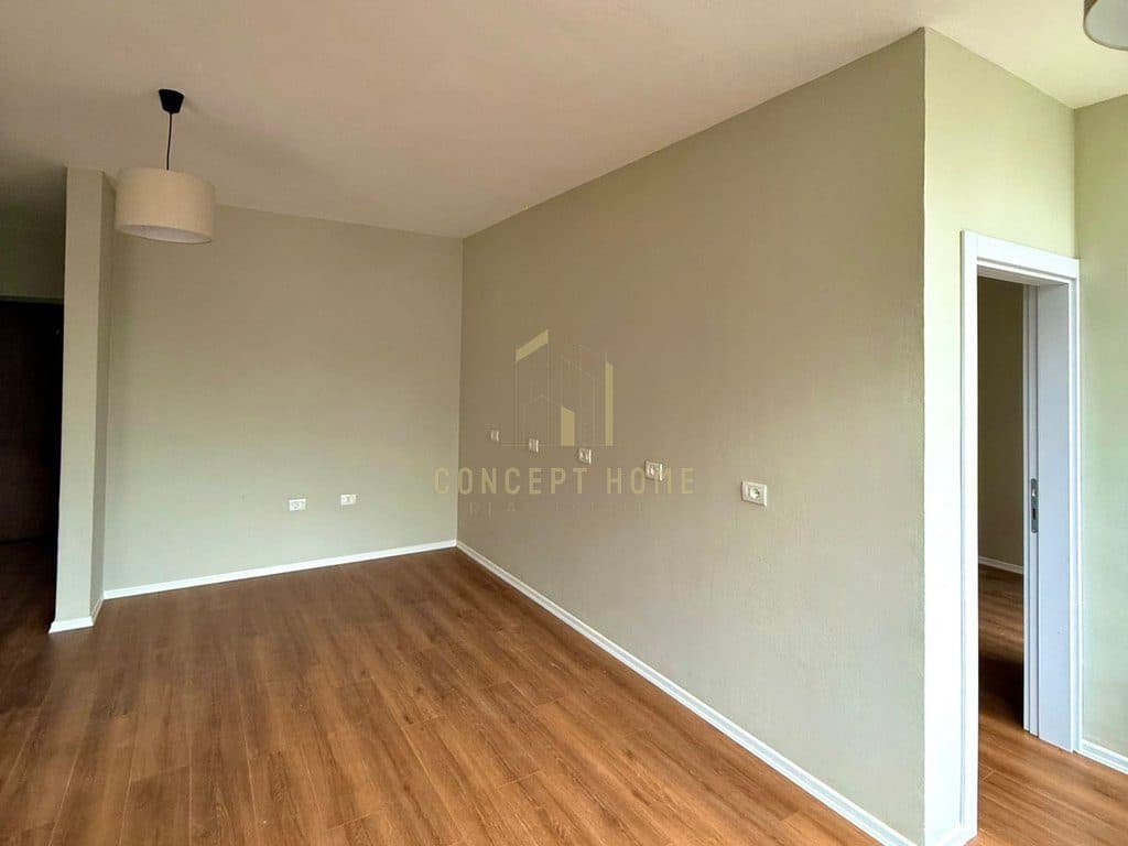 Jepet me qera Apartament 1+1 tek 4