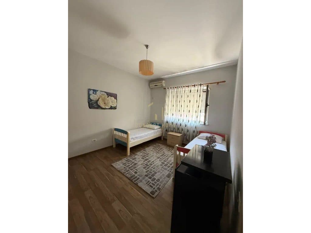 Apartament me qera 2+1 tek Don Bosko. 4