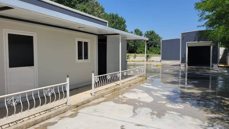 Magazinë per qera në Rinas, Tiranë - 1700€ | 310 m²