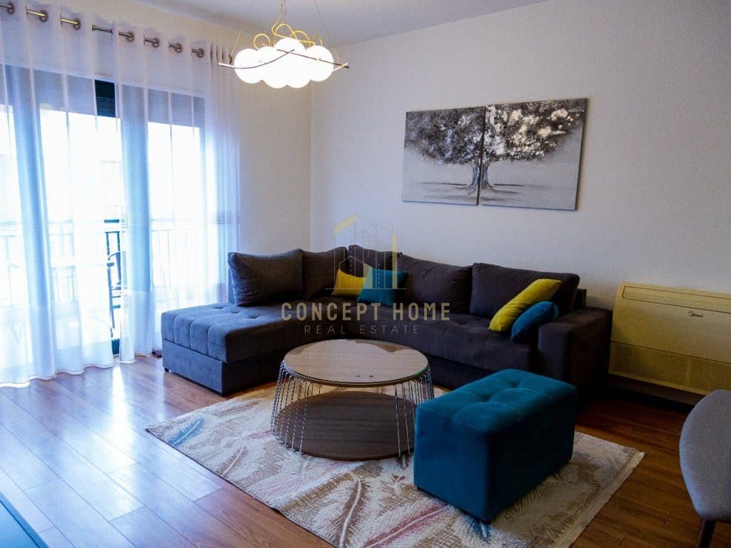 Apartament 2+1+2 me qera - Astir