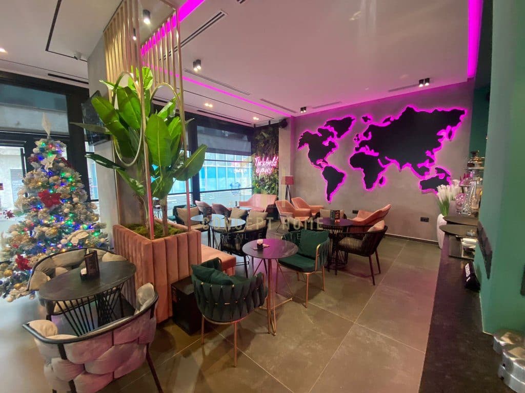 Shitet Super Bar Kafe tek Pallatet e Verdha Kthesa Kamzes 2