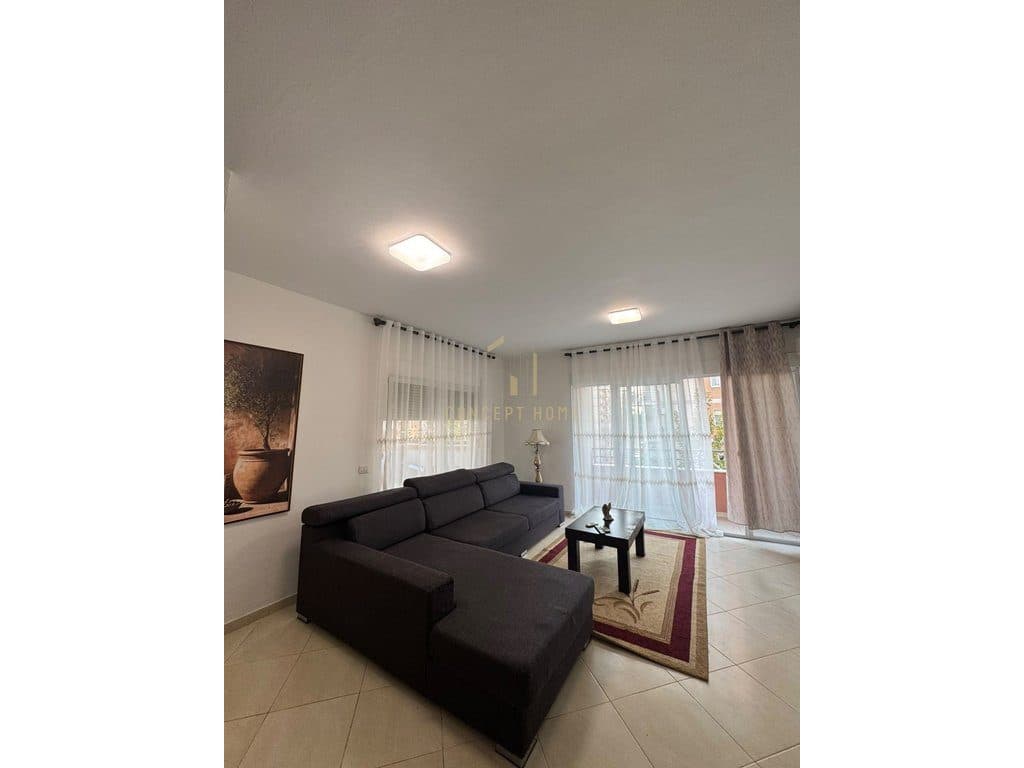 70,000 leke Jepet me qera apartament 2+1+2 ne Don Bosko.