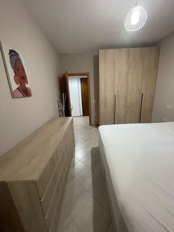 Jepet me qera Apatament 1+1 tek Kodra e Diellit 3