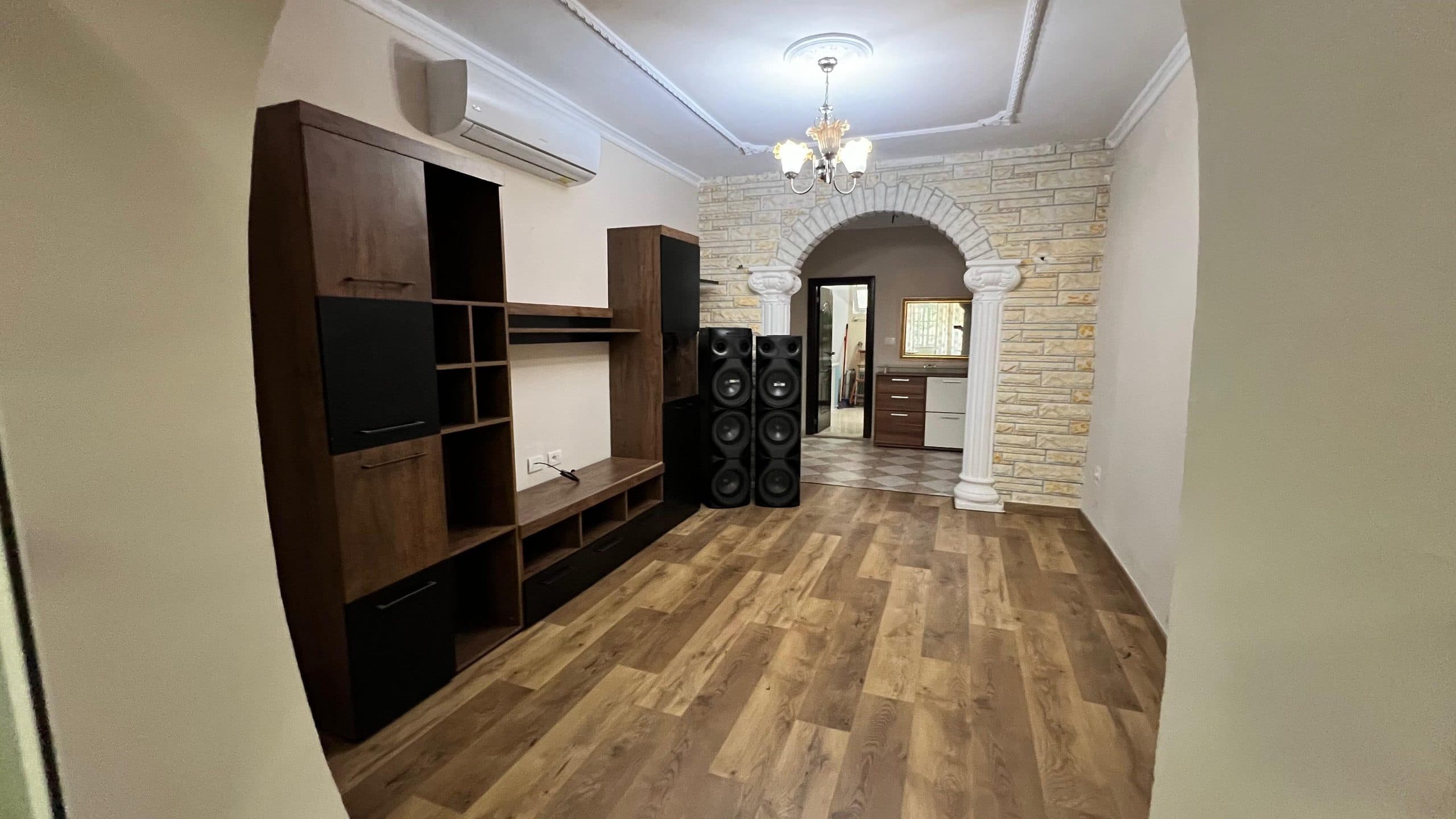 Shitet apartament 2+1 ne Bllok Rruga Margarita Tutulani / 230.000 euro 4