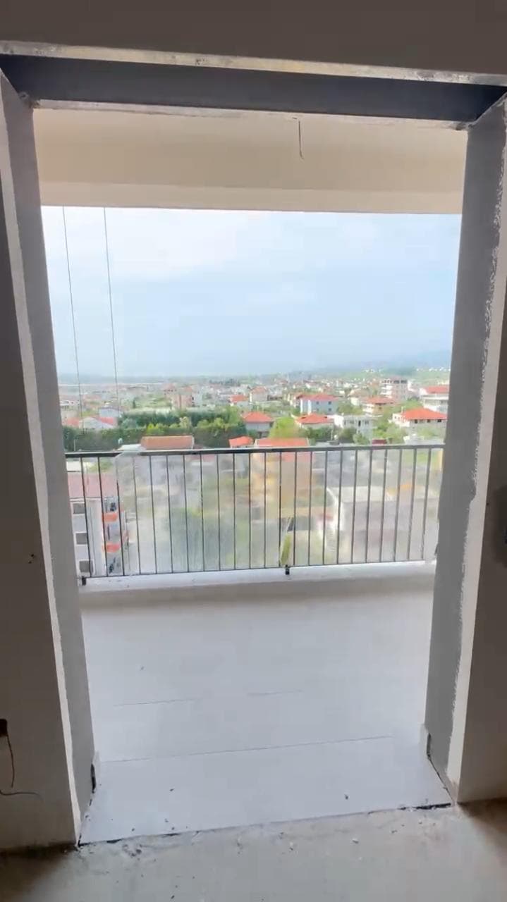 Shitet apartament 2+1+2 ne Kamez /Cmimi per shitje : 99.000 Euro 4