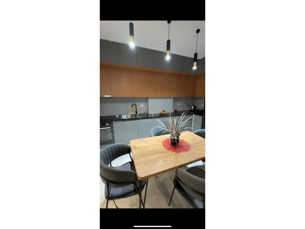 Apartament 2+1+2 Për Shitje në Kamez, Tiranë - 130.000€ | 112.8 m² 4