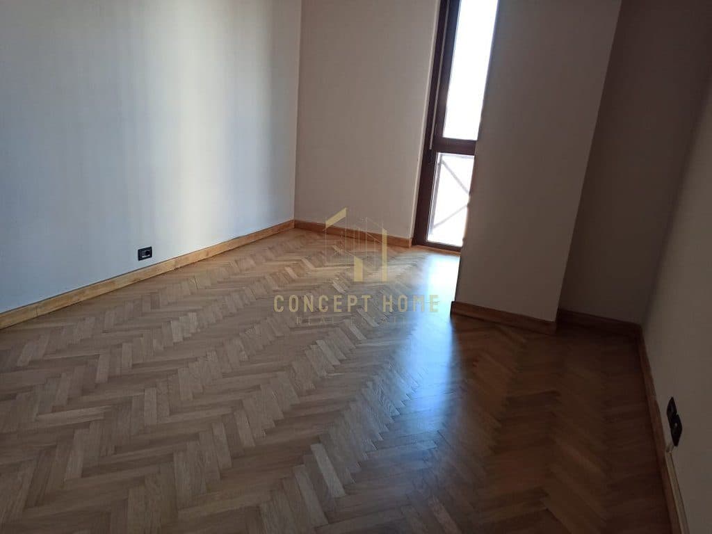 Jepet me qera ambient per zyre ne Qender