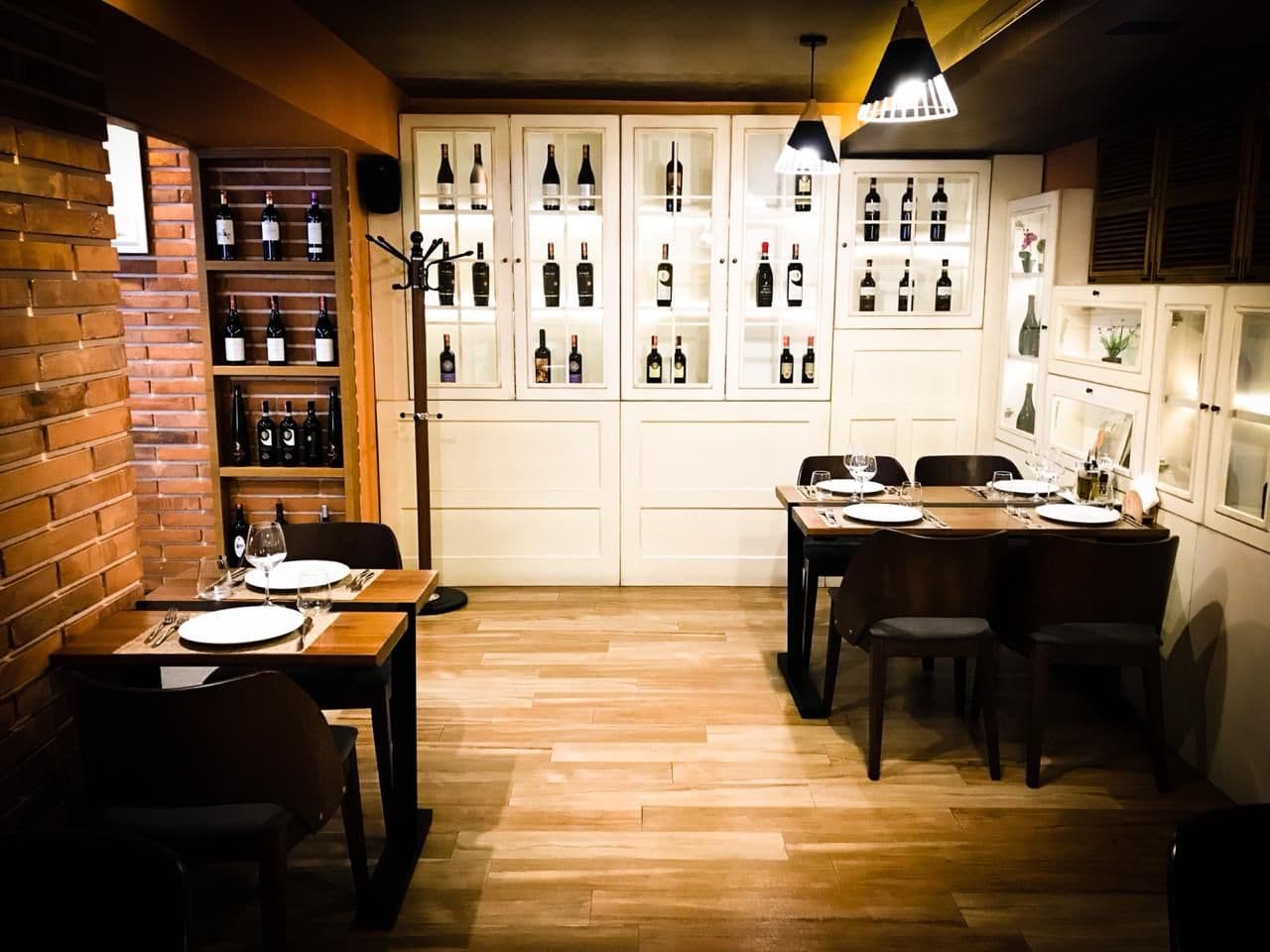 Jepet Restorant me qera tek Rruga e Durresit / 1500 euro 2