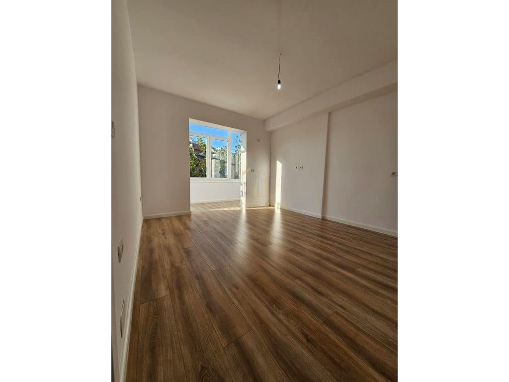Apartament 1+1 Për Shitje në Rruga e Kavajës, Tiranë - 133,000€ | 48.6 m²