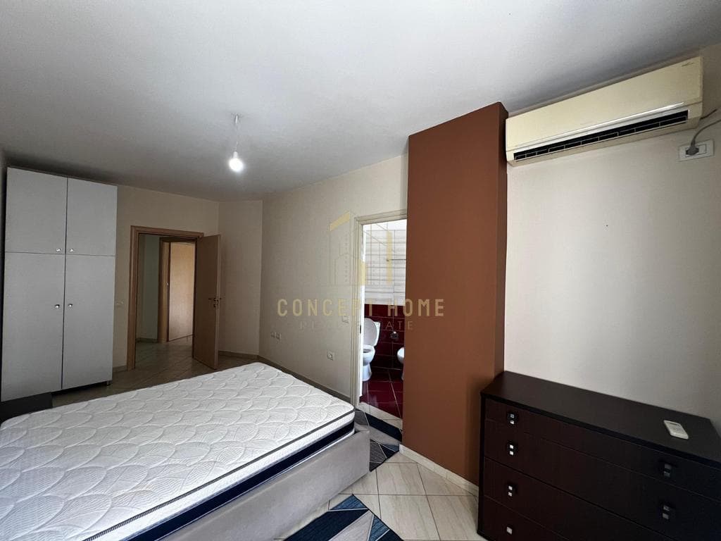 Jepet me qera Apartamenti 2+1+2 ne Astir 4