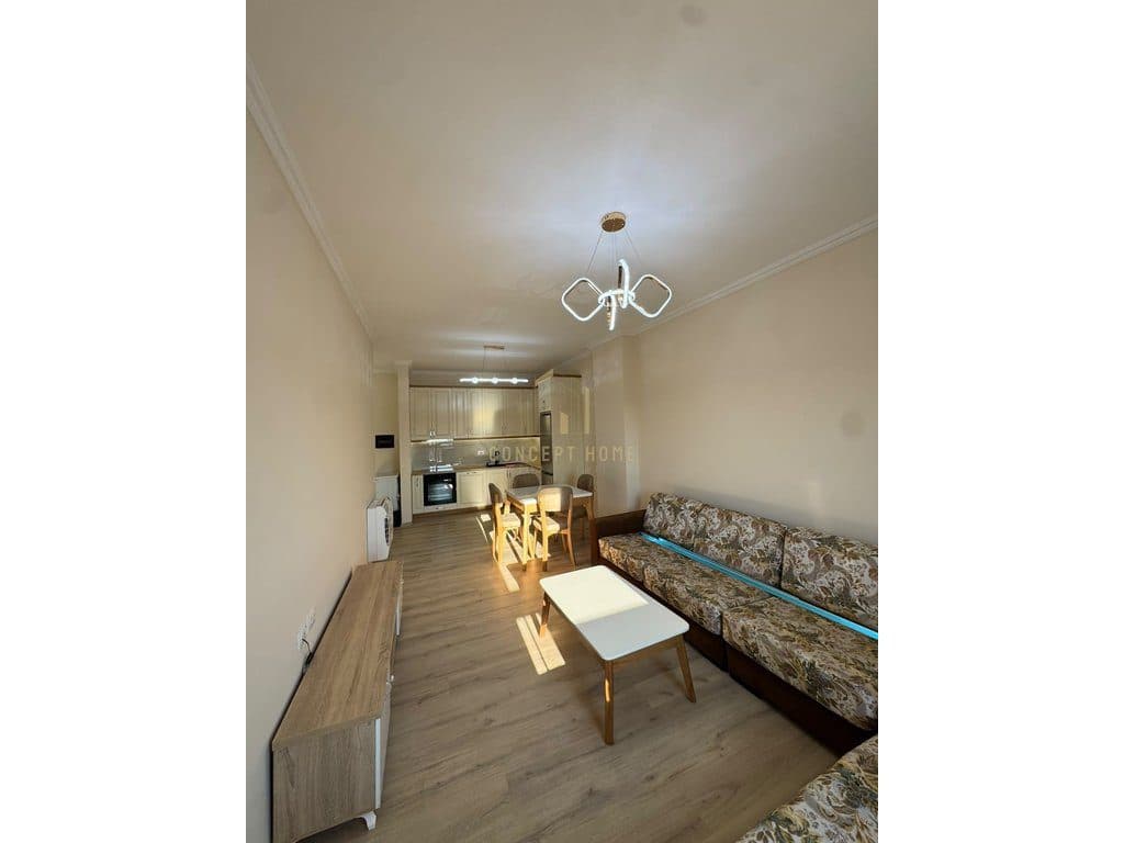 Jepet me qera Apartamenti 1+1 ne 5-Maj 4