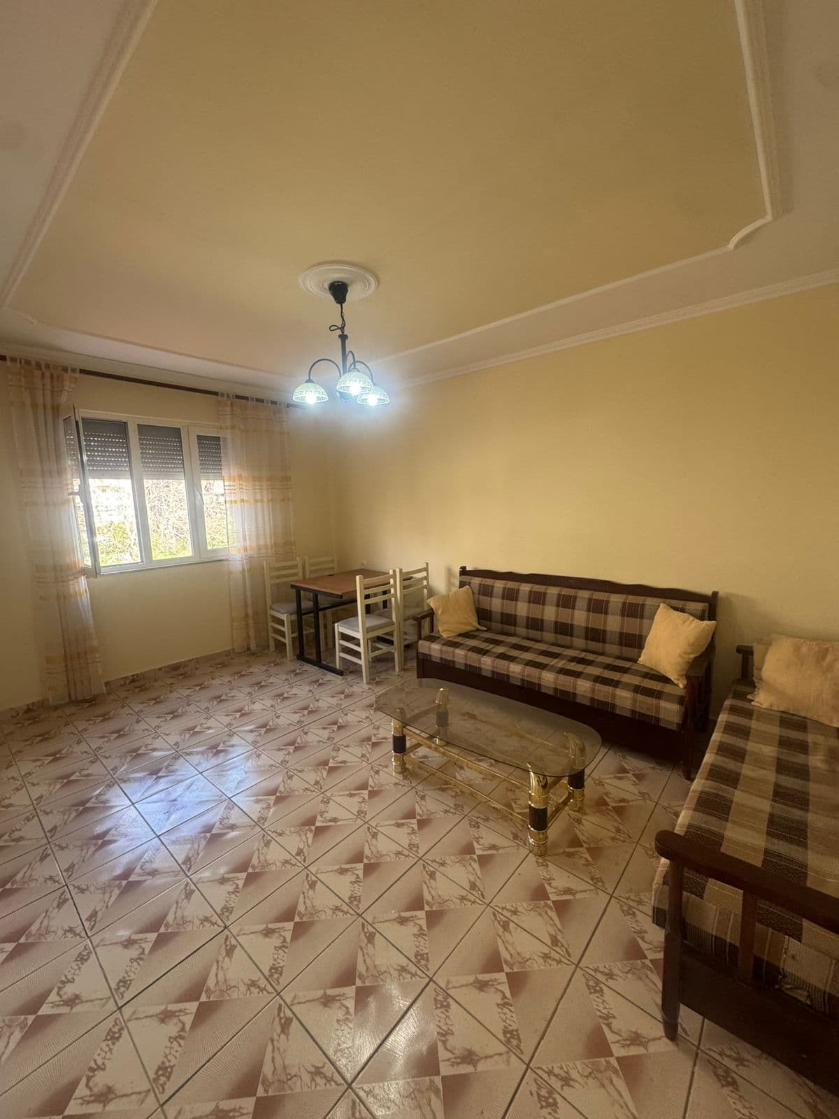 Shitet apartament 1+1 prane Deliorgjit/105.000€(