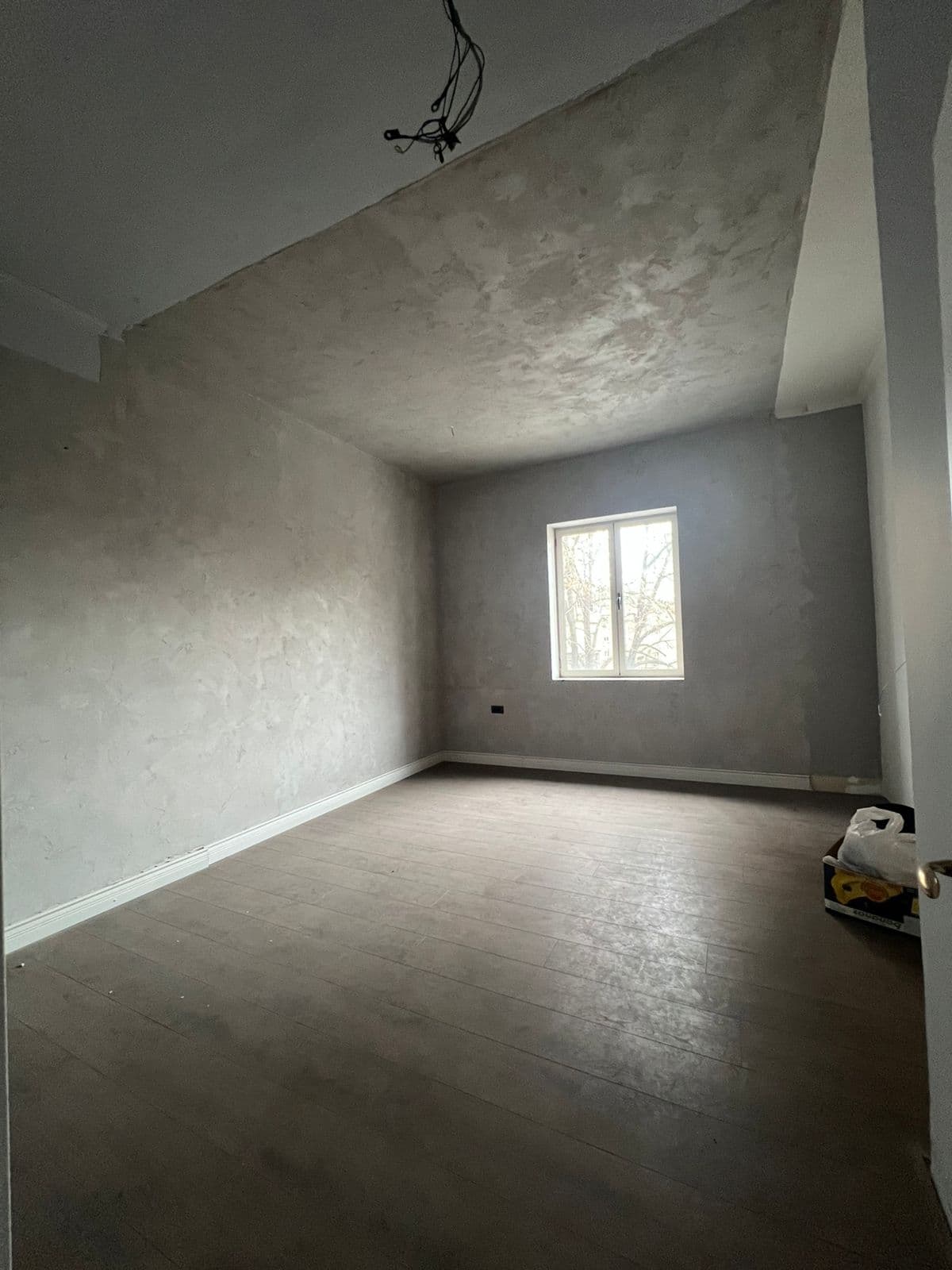 Zyrë 2+1 Me Qira në Bllok, Tiranë - 1000€ | 95 m² 4