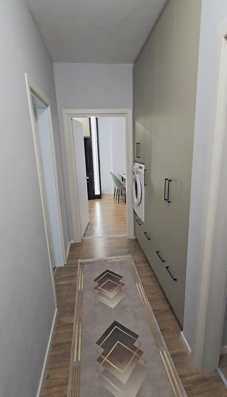 Jepet me qera apartament 1+1+Parkim ne Laprake 4