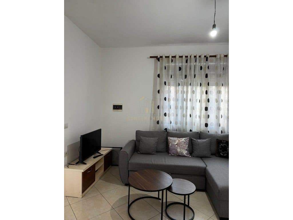Jepet me qera apartament 1+1 ne Tresh 2