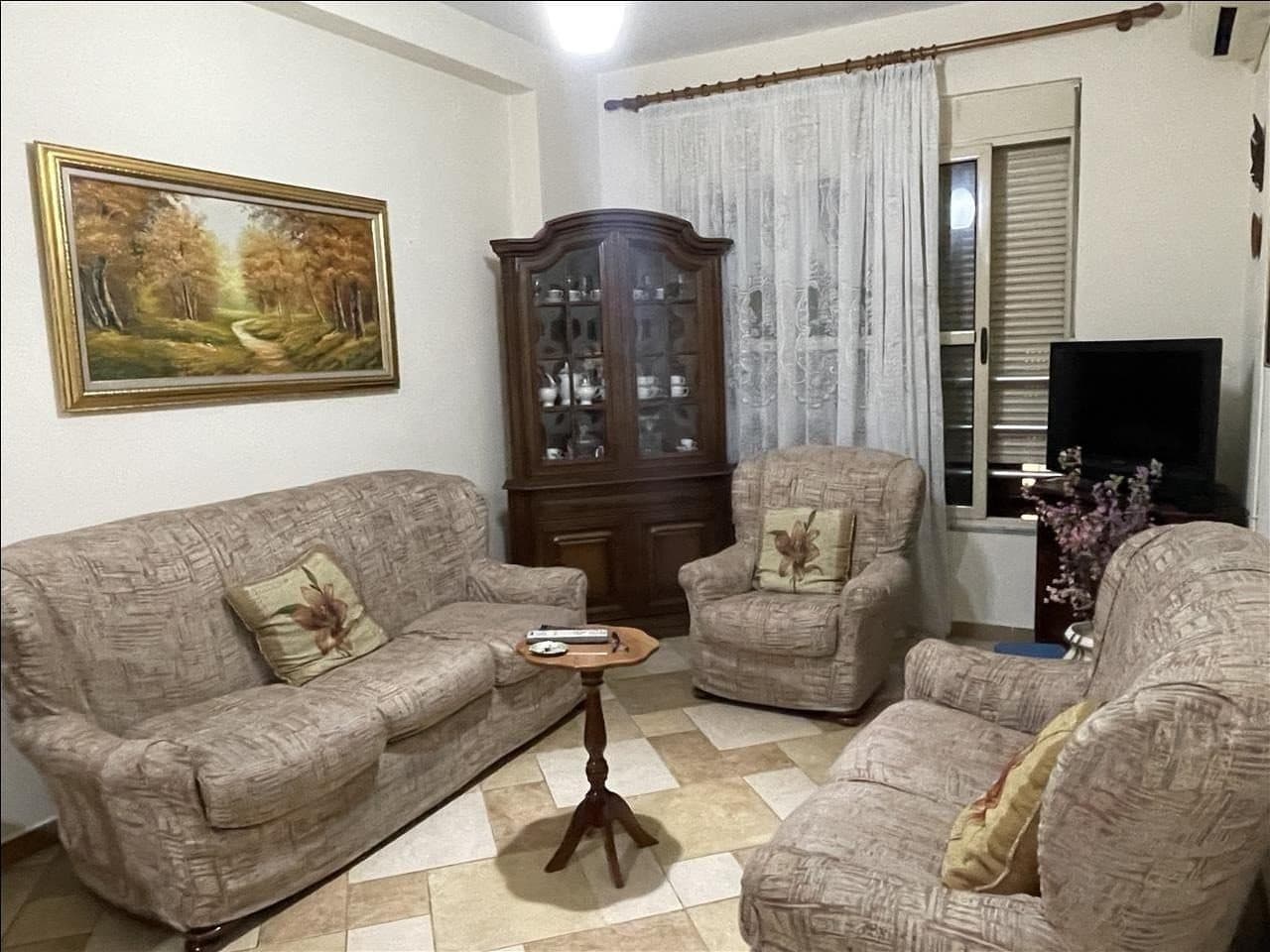 Jepet me qera apartament 2+1 tek Harry Fultz / 680 euro 3