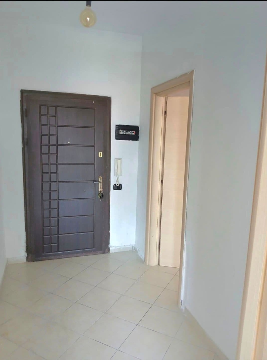 Apartament 1+1 Në Shitje në Yzberisht, Tiranë - 110,000€ | 78.35 m² 3