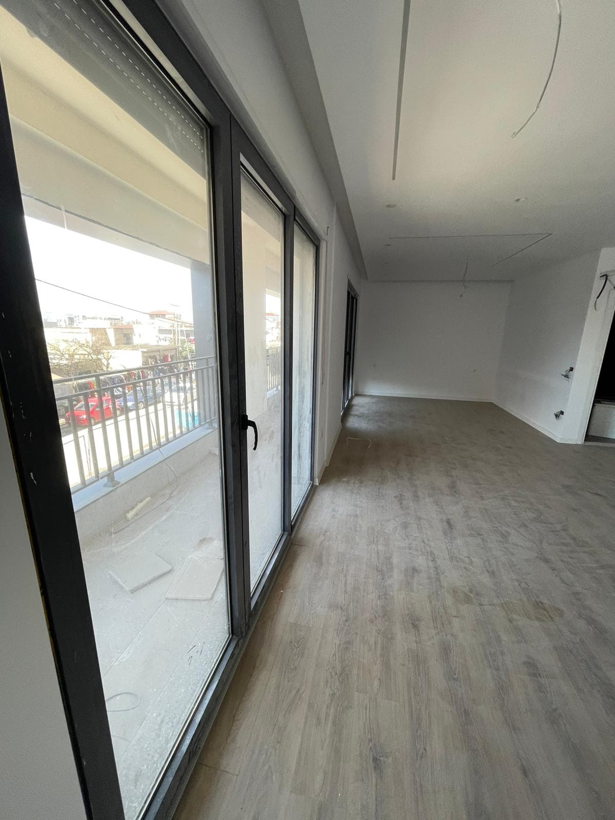 Jepet me qera apartament 1+1 tek Bulevardi i Ri