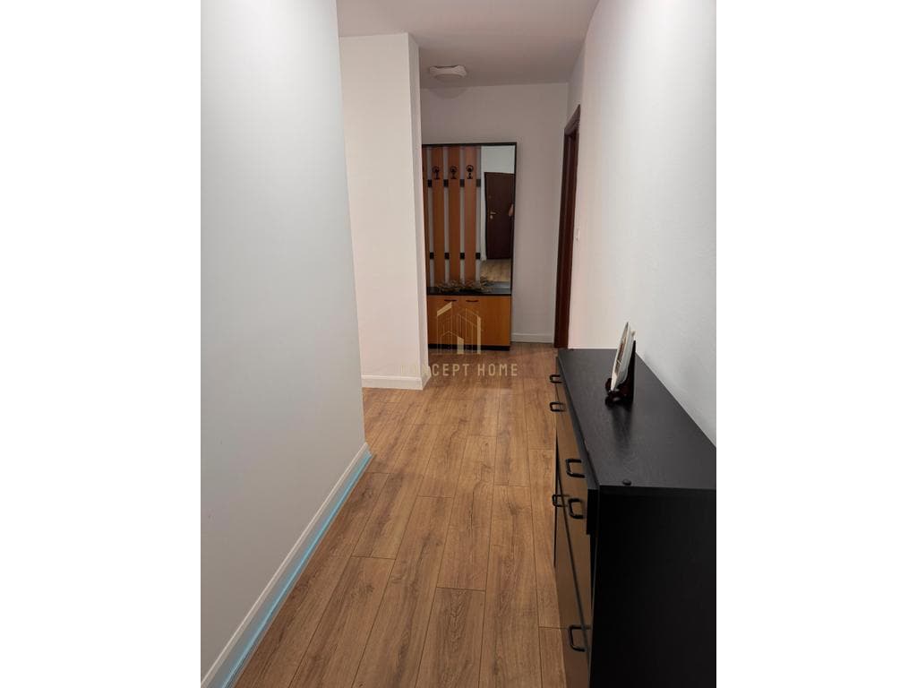 Jepet Apartament me qera 2+1+2 tek Komuna e Parisit 4