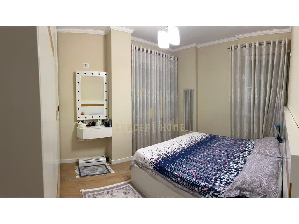 Jepet me qera apartament 2+1 tek 3