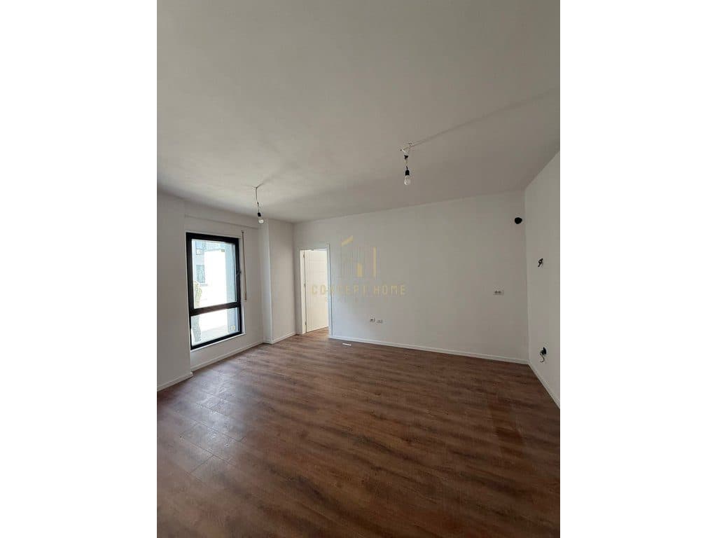 Shitet apartament 1+1 ne Porcelan 3