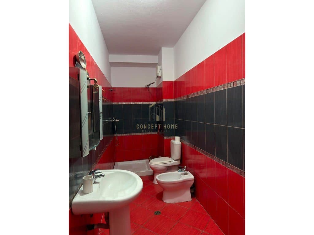 Jepet me qera apartament 2+1 ne Astir. 4
