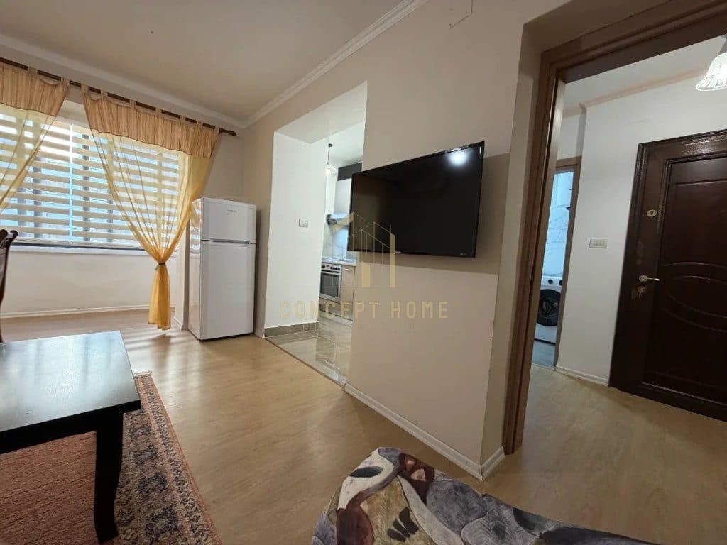Jepet me qera apartament 1+1 prane rruges elbasanit Rruga e Elbasanit/Stadiumi 3