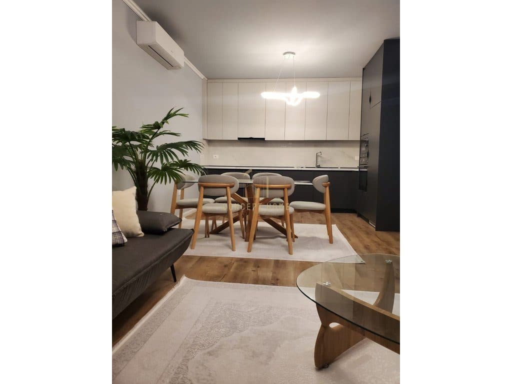 Jepet me qera apartament 2+1 ne
