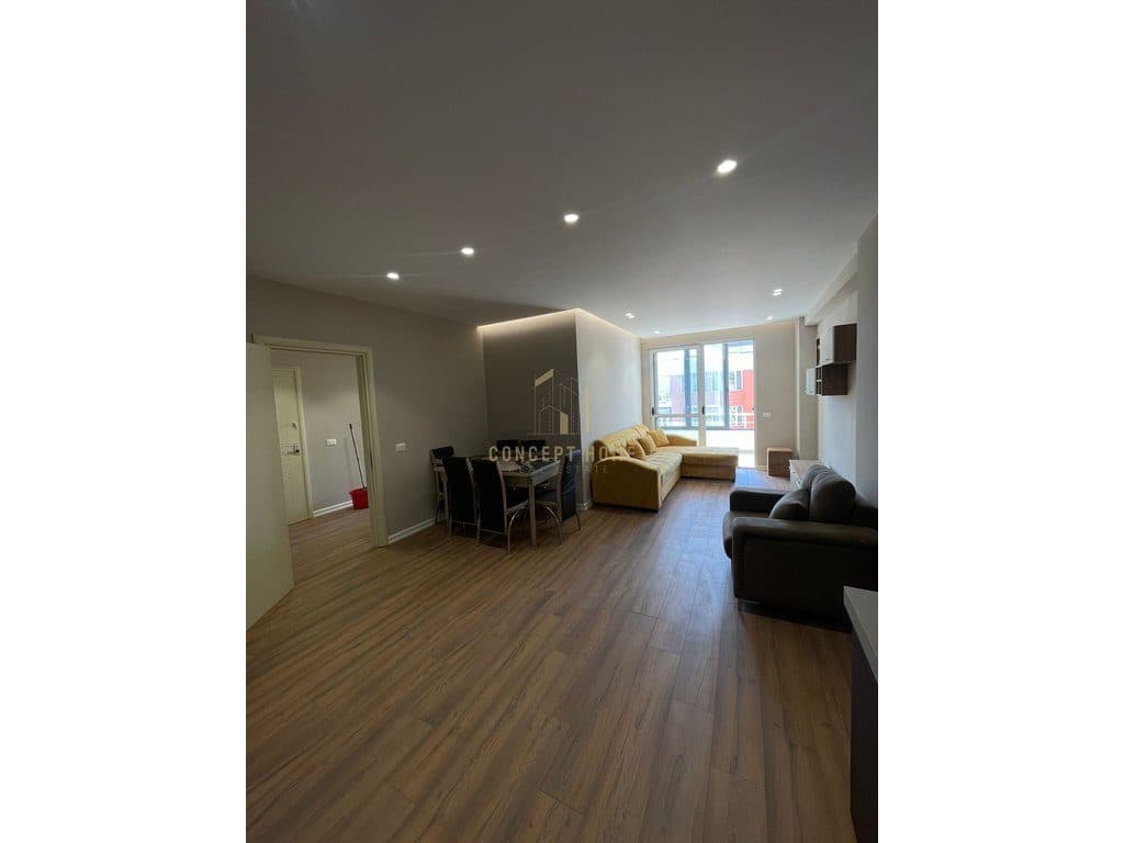 Shitet Apartament 2+1 ne Astir