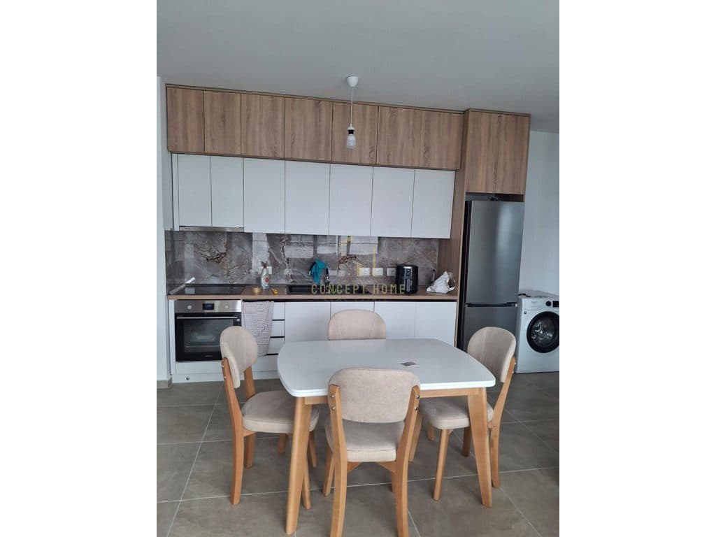 Apartament me qera 2+1 ne Porcelan 2