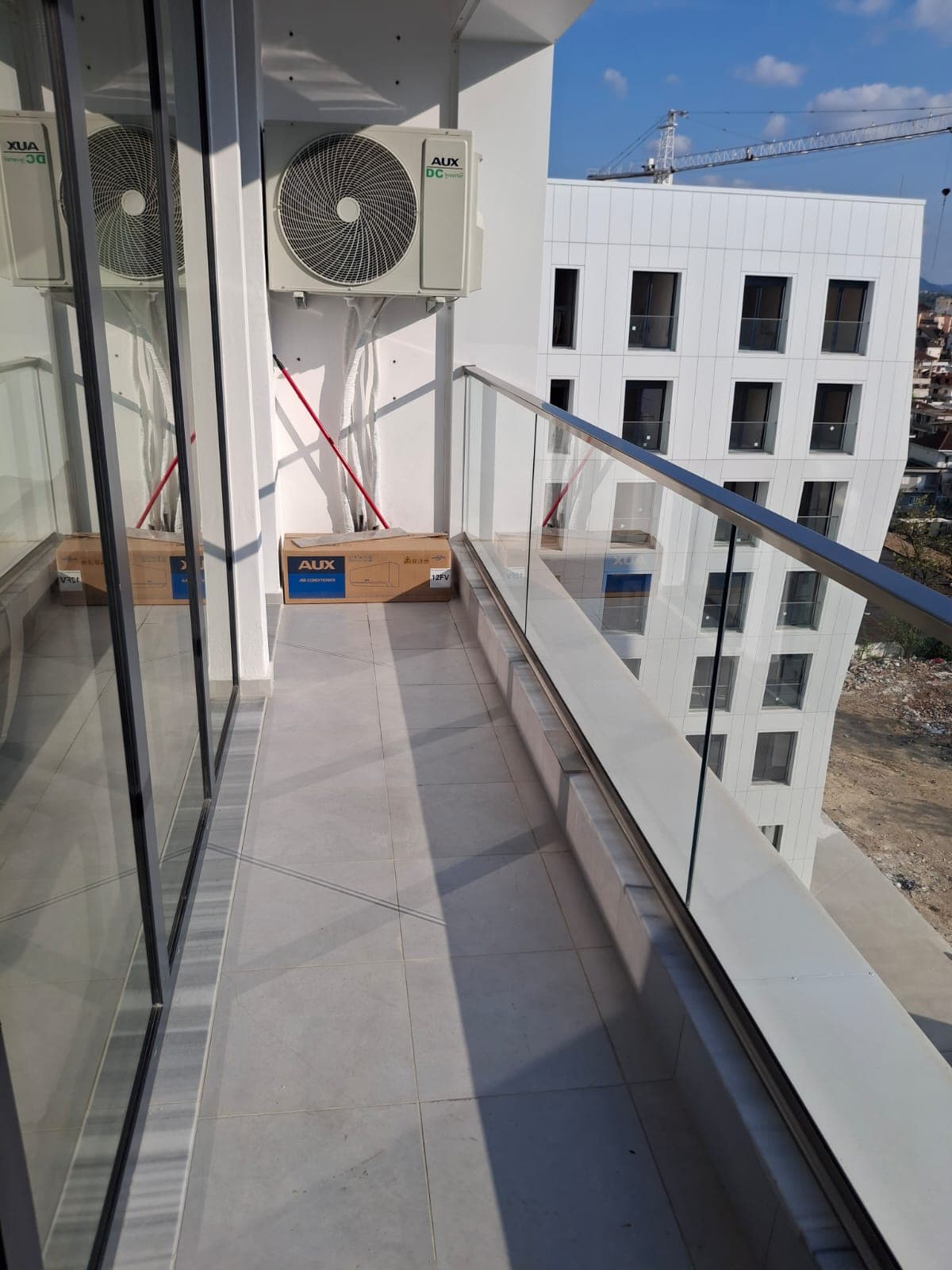 Apartament me qera 2+1 ne Porcelan 3