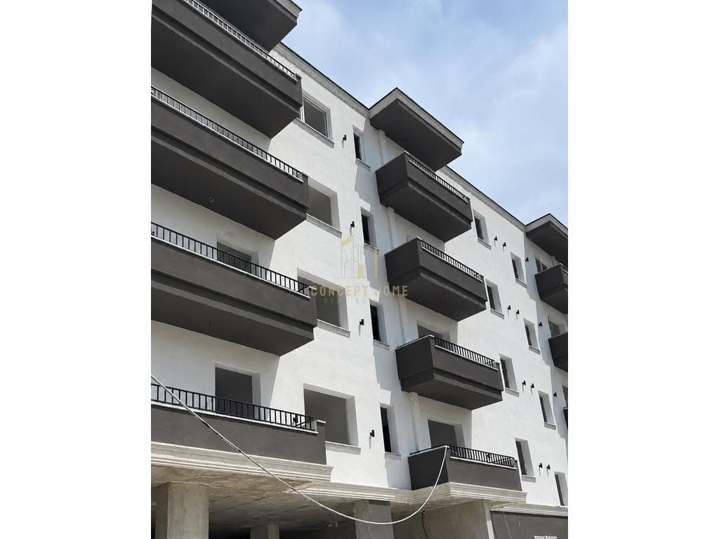 Shitet Apartament 1+1 ne Kamez/64.000 1