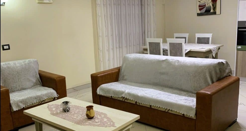 Jepet apartament me qera 2+1 Te Stacioni Trenit 2