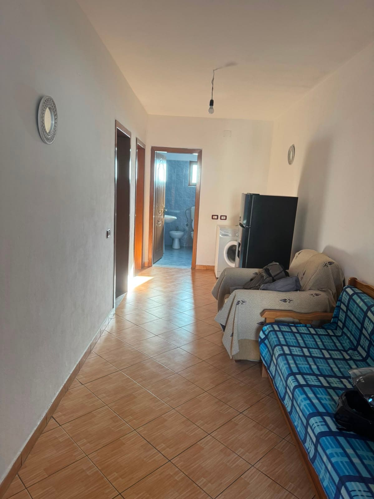Jepet me qera Apartamenti 2+1 ne Allias/Cmimi: 38.000Leke/ muaj 3