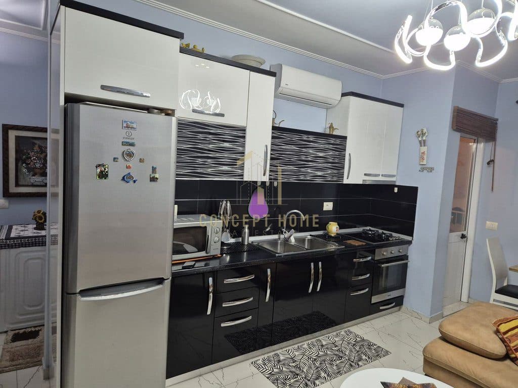 Jepet me qera Apartament 2+1 ne Ali Dem