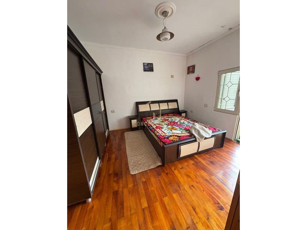 Shitet Shtepi Private ne Paskuqan/ 120,000 € 4