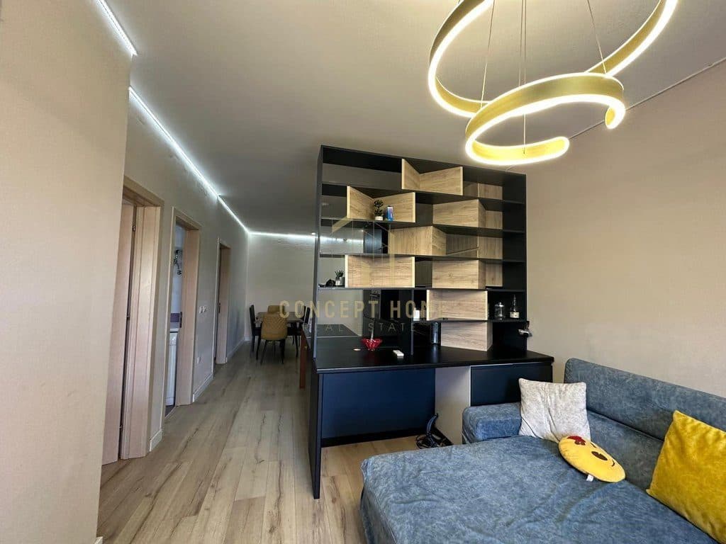 Jepet apartament me qera 2+1 ne Fresk