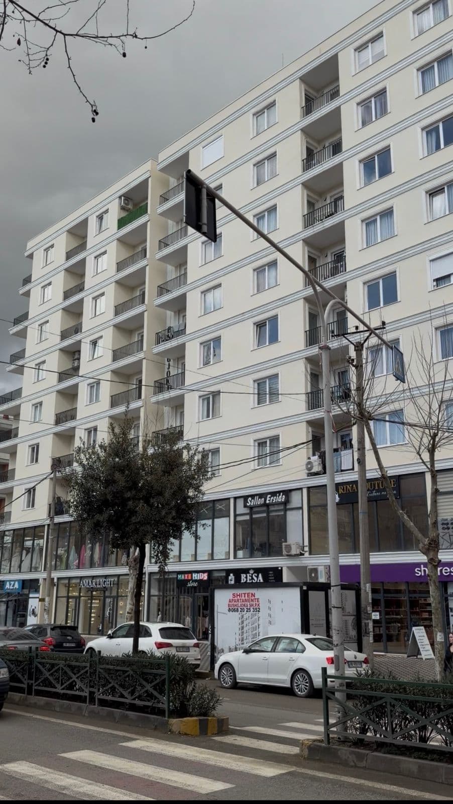 Jepet me qera ambient biznesi ne Kamez/1.100 euro